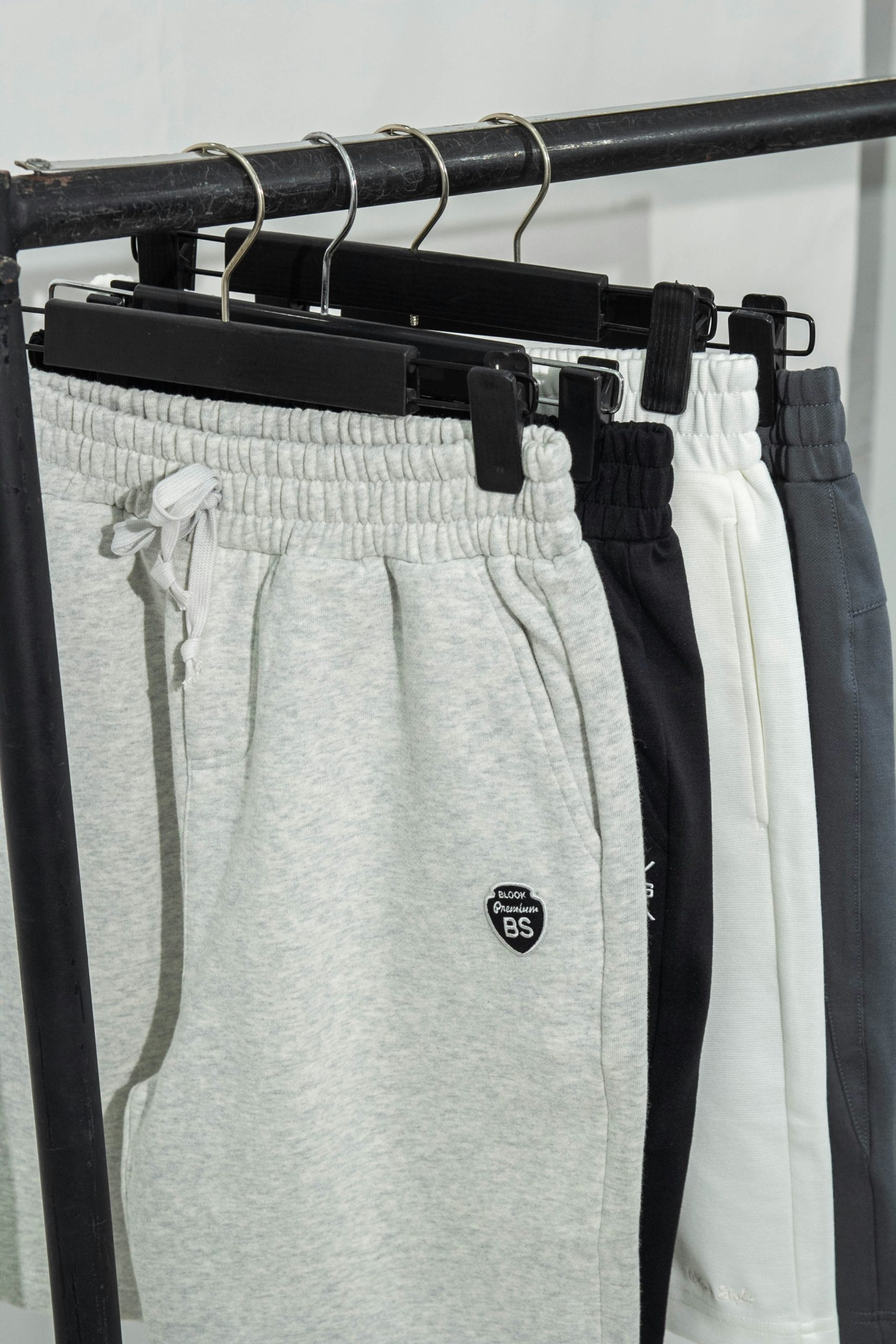 tuananh blue zbfek1jjzk0 unsplash